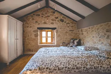 Dobrinj 3-Bedroom House for Up to 7 with Pool