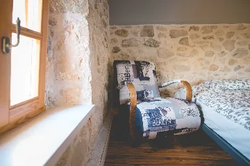 Dobrinj 3-Bedroom House for Up to 7 with Pool