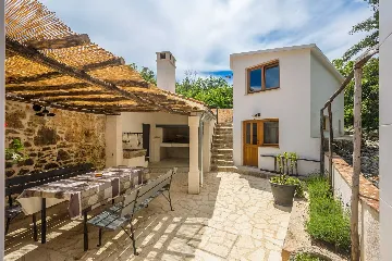 Dobrinj 3-Bedroom House for Up to 7 with Pool