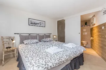 Dobrinj 3-Bedroom House for Up to 7 with Pool