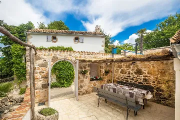 Dobrinj 3-Bedroom House for Up to 7 with Pool