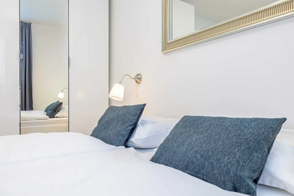 Apartment in Linardići with Heated Pool (Sleeps 4)