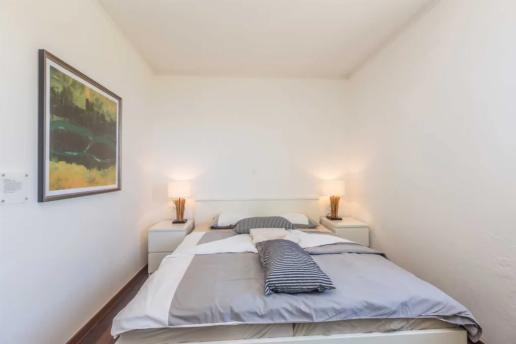 4-Bedroom Villa with Private Pool in Linardići