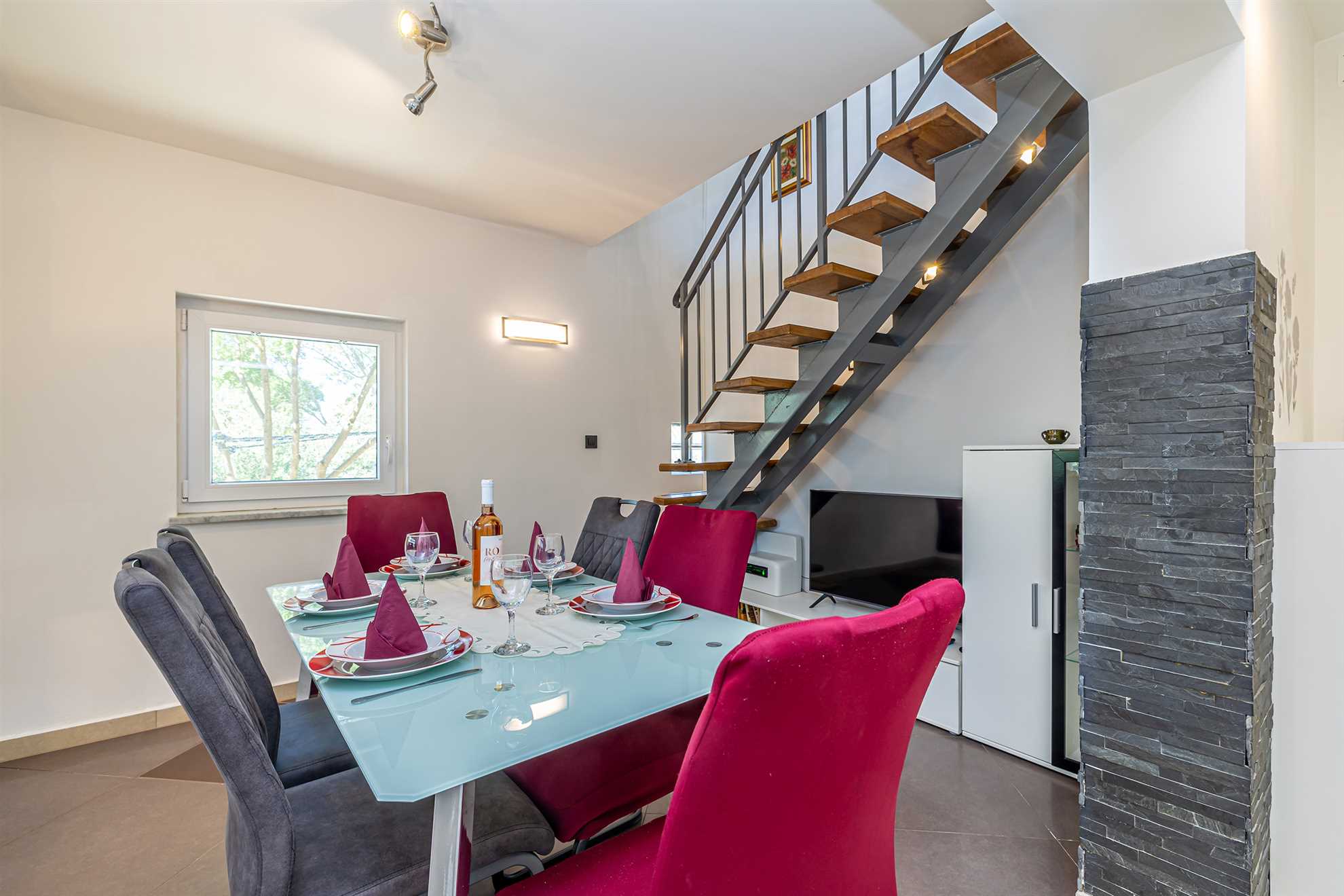 Ferienhaus MICHAEL mit Gemeinschaftspool und privatem Whirlpool