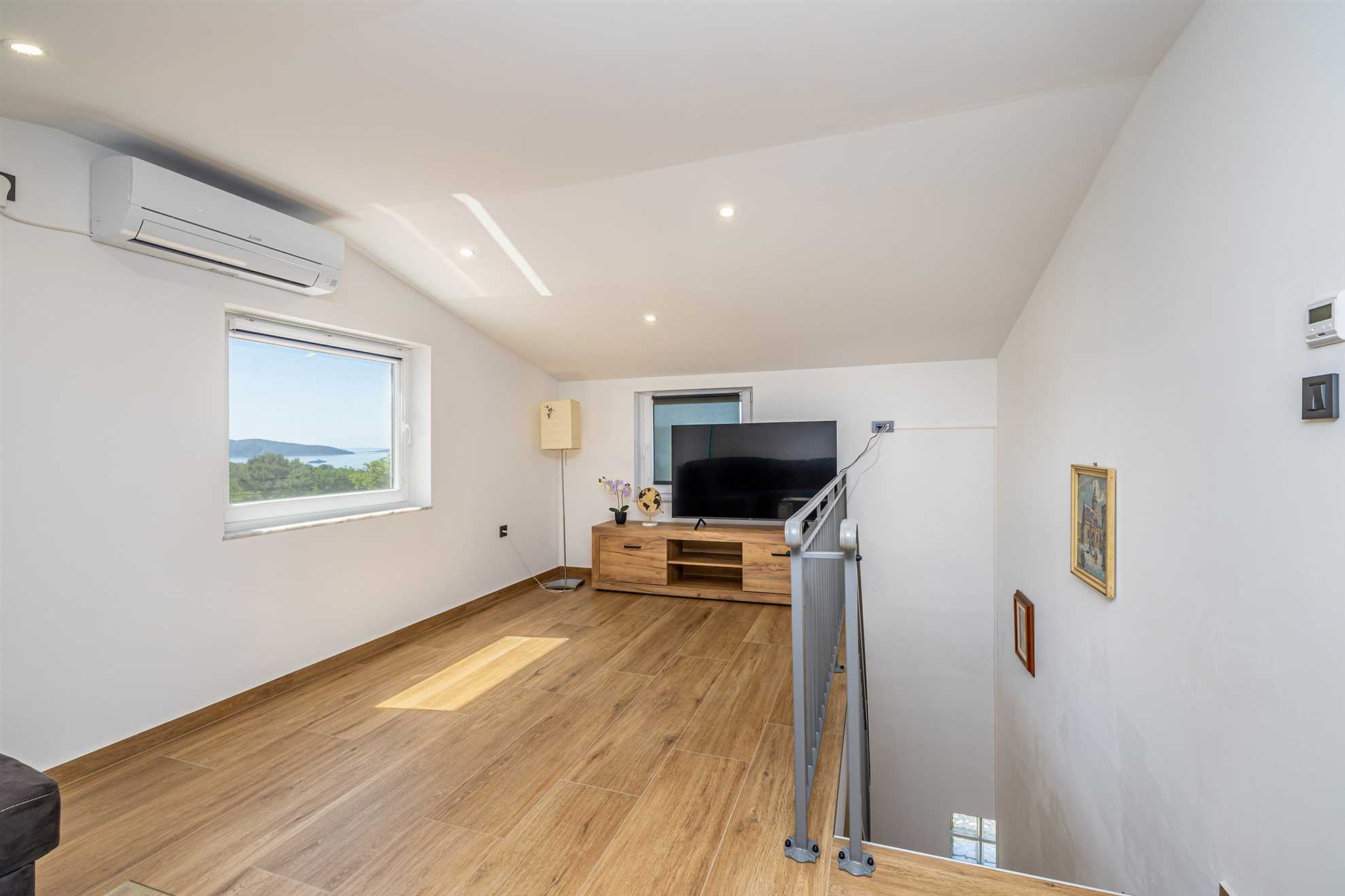 Ferienhaus MICHAEL mit Gemeinschaftspool und privatem Whirlpool