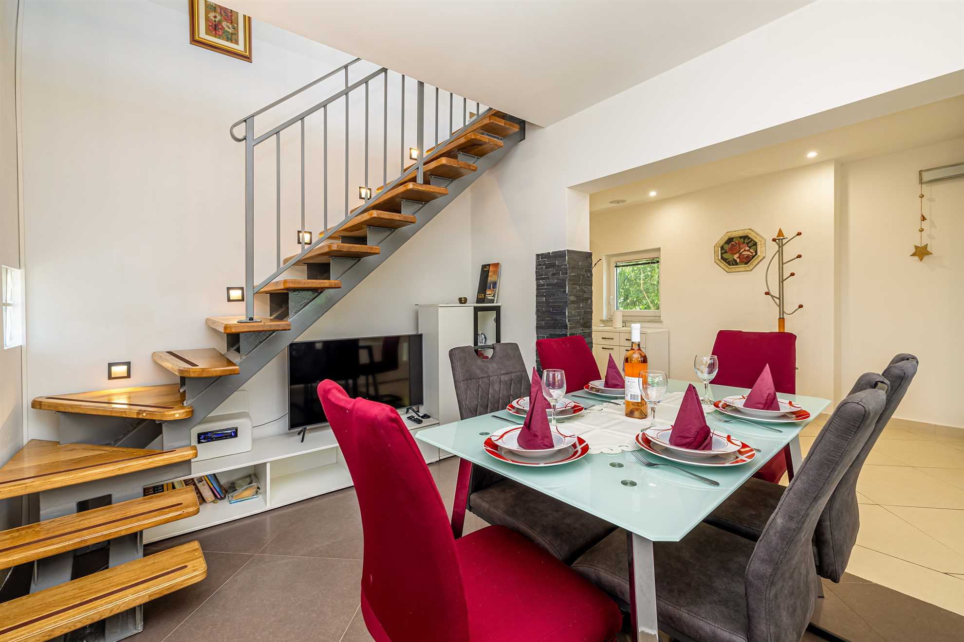 Ferienhaus MICHAEL mit Gemeinschaftspool und privatem Whirlpool