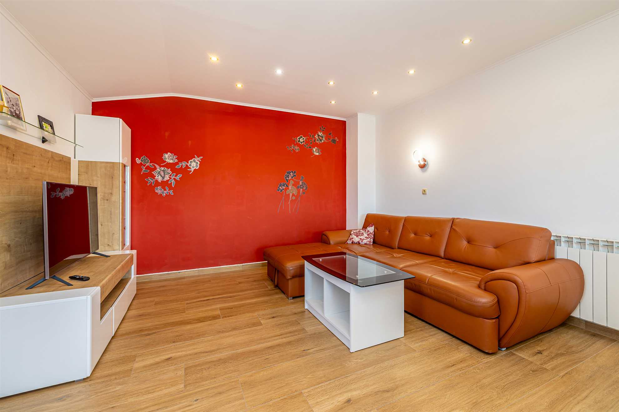 Apartman JENNY 1 s bazenom i pogledom na more