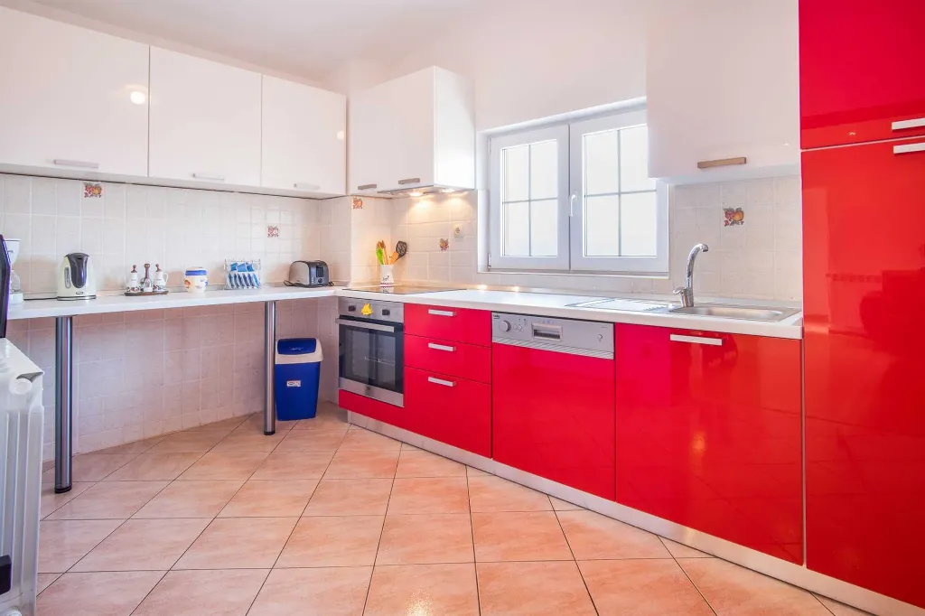 Apartment in Pinezići with Sea View and Pool