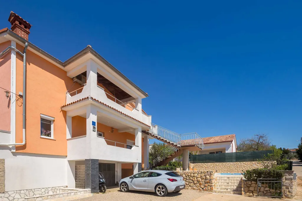 Apartment in Pinezići with Sea View and Pool
