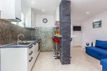 1-Bedroom Apartment in Pinezići for 3 Guests