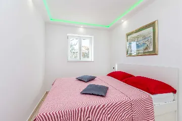 1-Bedroom Apartment in Pinezići for 3 Guests