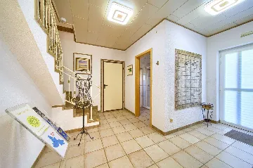 Linardići 3-Bedroom House with Private Pool & Jacuzzi