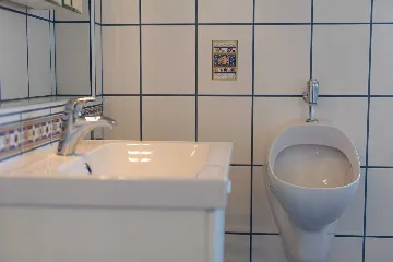 Linardići 3-Bedroom House with Private Pool & Jacuzzi