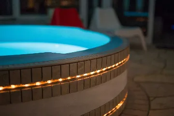 Linardići 3-Bedroom House with Private Pool & Jacuzzi