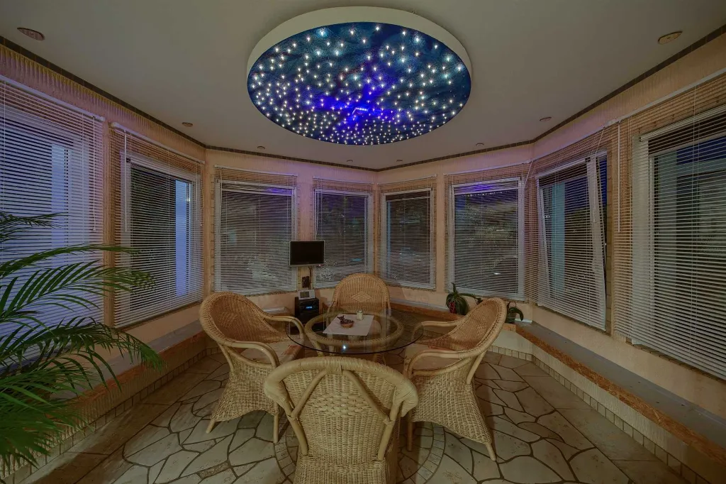 Linardići 3-Bedroom House with Private Pool & Jacuzzi