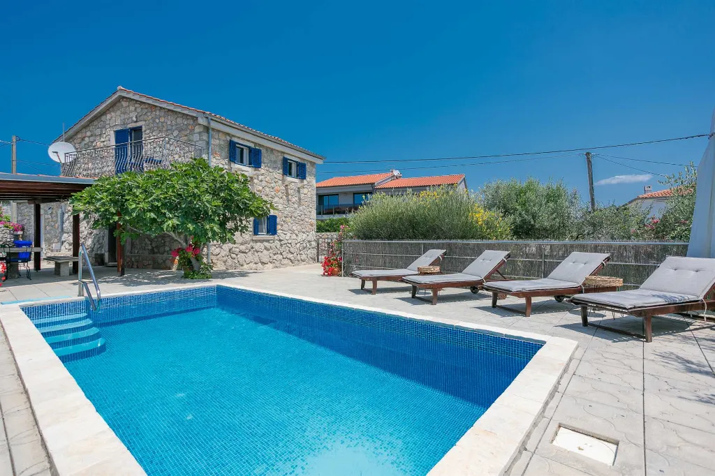 House in Brzac for Up to 5 Guests
