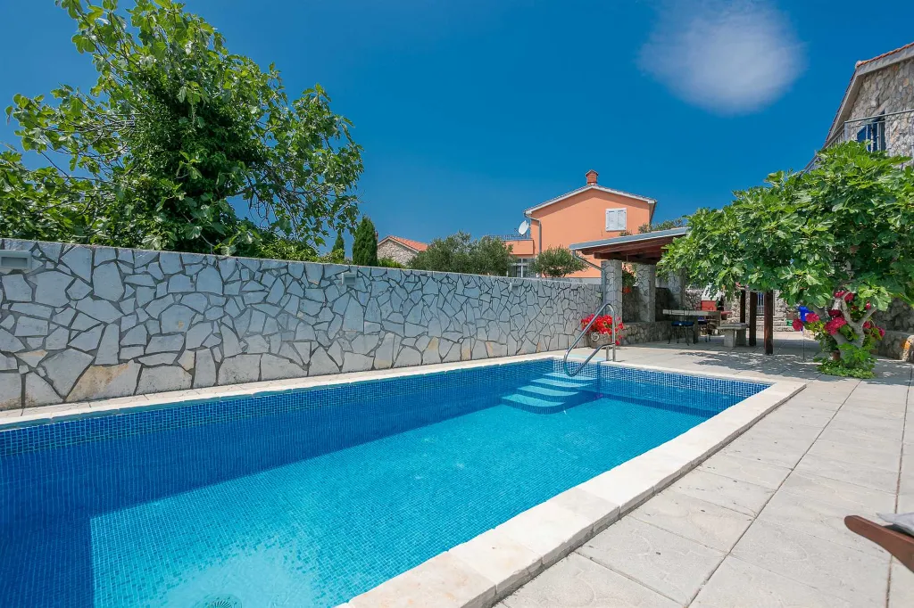 House in Brzac for Up to 5 Guests
