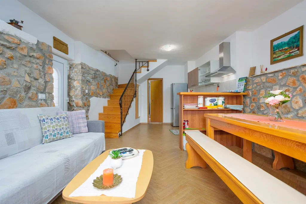 House in Brzac for Up to 5 Guests