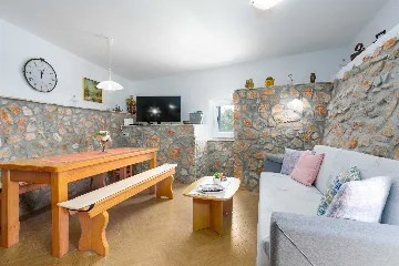 House in Brzac for Up to 5 Guests