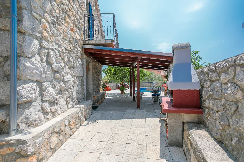 House in Brzac for Up to 5 Guests