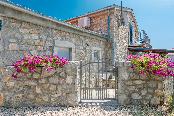 House in Brzac for Up to 5 Guests