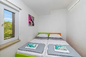 4-Bedroom House with Private Pool in Žgaljići