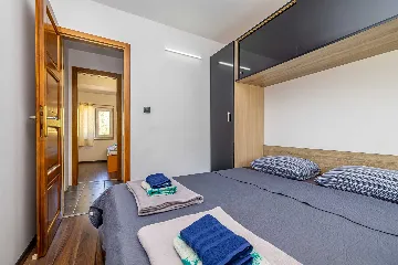 4-Bedroom House with Private Pool in Žgaljići