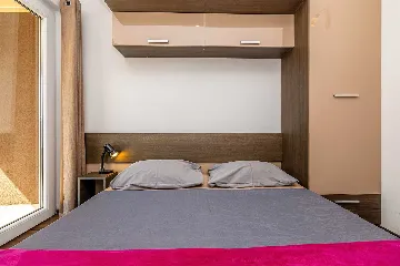 4-Bedroom House with Private Pool in Žgaljići