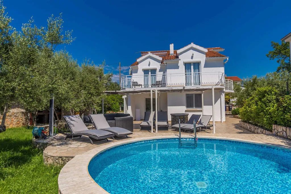 Brzac House with Private Pool for Up to 10