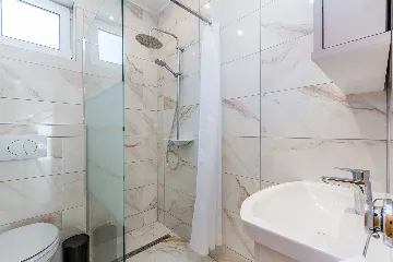 Brzac House with Private Pool for Up to 10