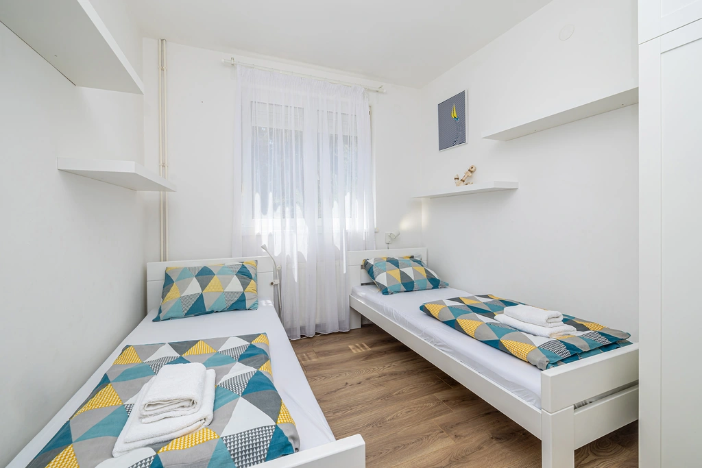 Brzac House with Private Pool for Up to 10