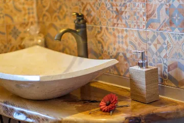 3-Bedroom House with Private Pool in Dobrinj