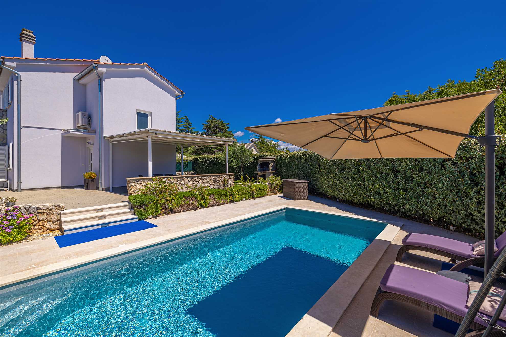 Casa vacanze CIRIK con piscina riscaldata