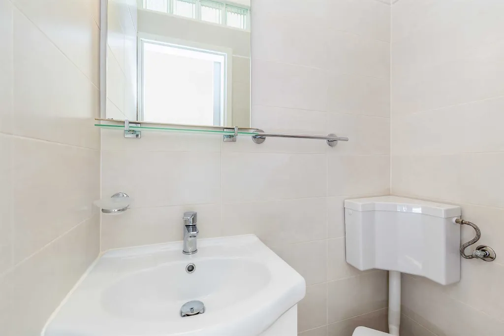4-Bedroom House in Linardići for 8 Guests
