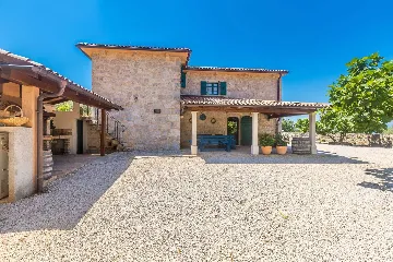 3-Bedroom House in Strilčići with Heated Pool