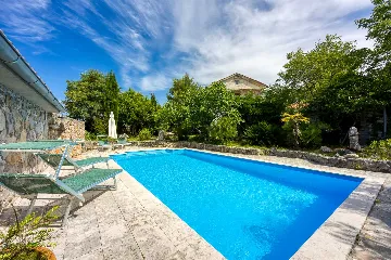 Villa with Private Pool in Bajčići for 6 Guests