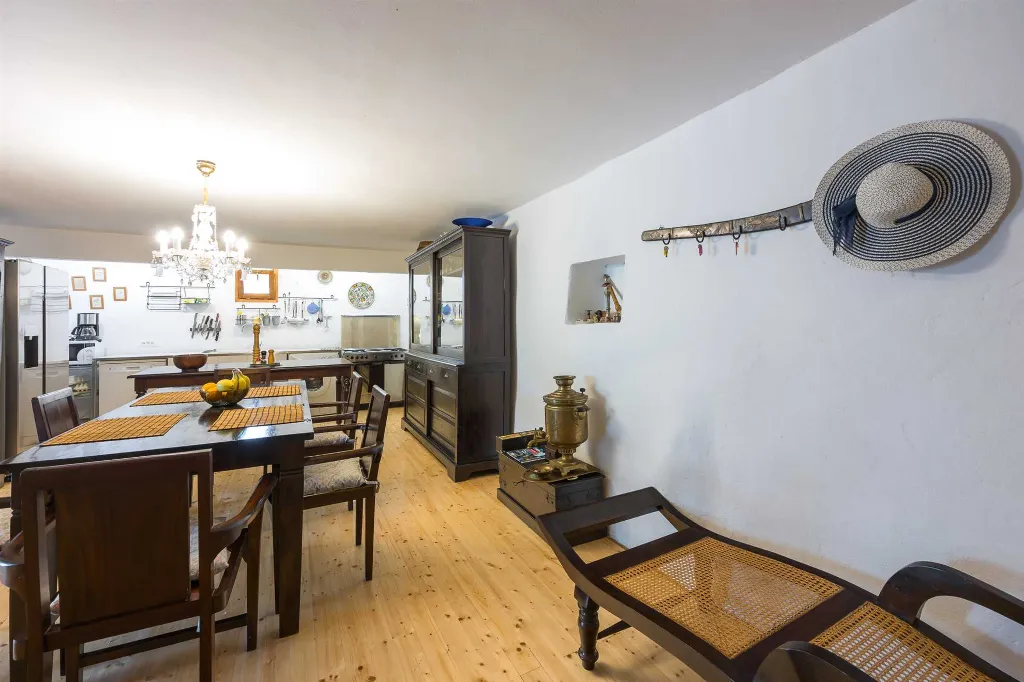 Villa with Private Pool in Bajčići for 6 Guests