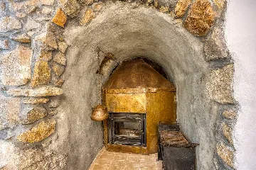 Villa with Private Pool in Bajčići for 6 Guests