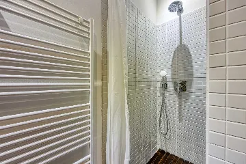 Villa with Private Pool in Bajčići for 6 Guests