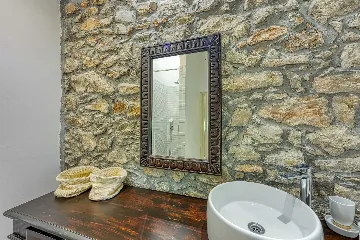 Villa with Private Pool in Bajčići for 6 Guests