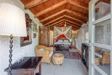 Villa with Private Pool in Bajčići for 6 Guests