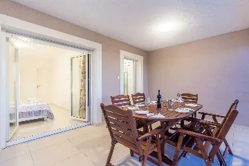 House with Private Pool and Sea View in Linardići