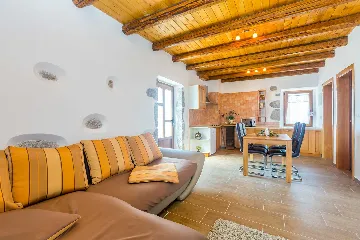 Family House in Kornić for Up to 8 Guests