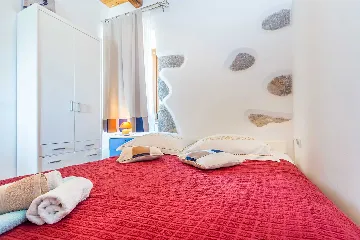 Family House in Kornić for Up to 8 Guests