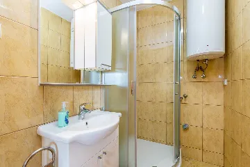 Family House in Kornić for Up to 8 Guests