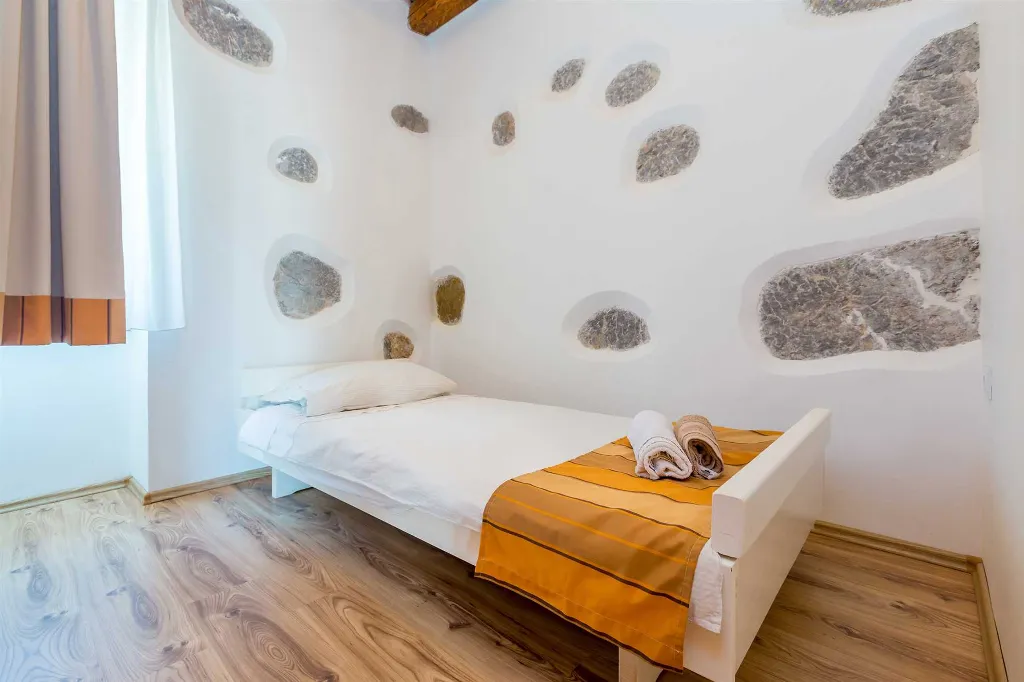 Family House in Kornić for Up to 8 Guests