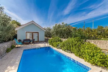 Family House in Kornić for Up to 8 Guests