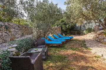 Family House in Kornić for Up to 8 Guests