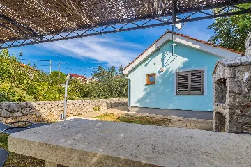 Family House in Kornić for Up to 8 Guests