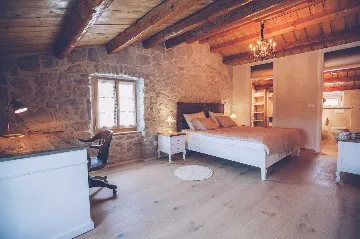 Villa with Pool & Sauna for up to 14 in Gabonjin